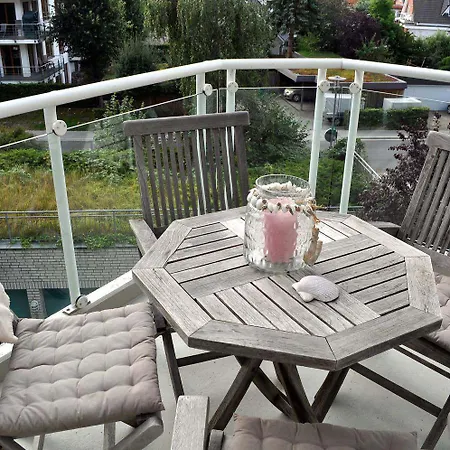 Dock 28 アパート *